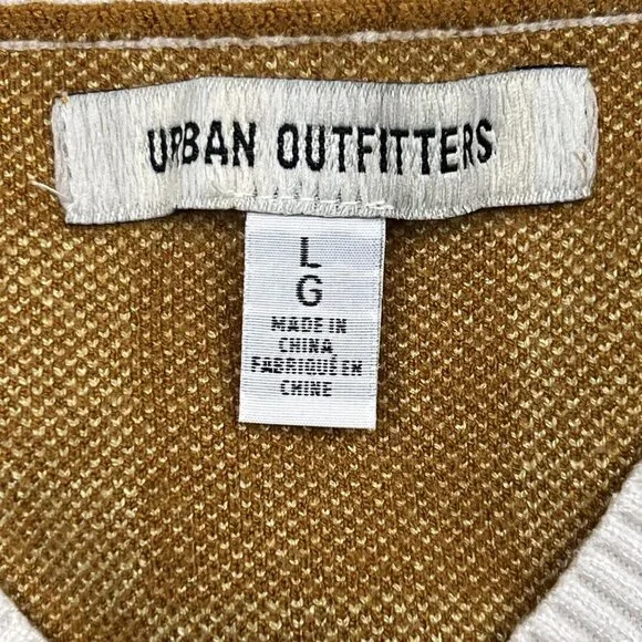 Urban Outfitters Randi Cropped Checkered Yellow Brown Sweater Vest V-Neck - NWOT - Picture 4 of 6